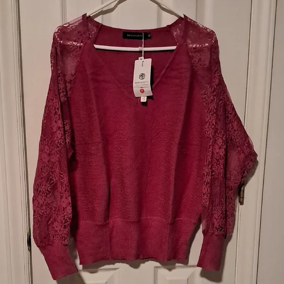 Women's Pink Sweater with Lace Sleeves. Size XL - Picture 1 of 3